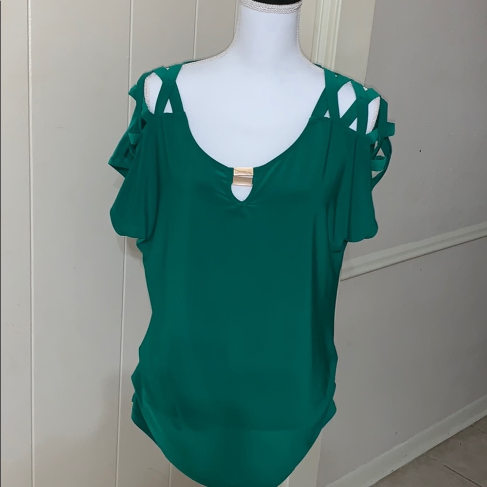 Auw Green Blouse